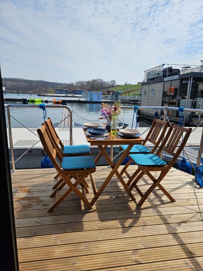 Отель Mobiles Hausboot El'Milia Braunsbedra Экстерьер фото